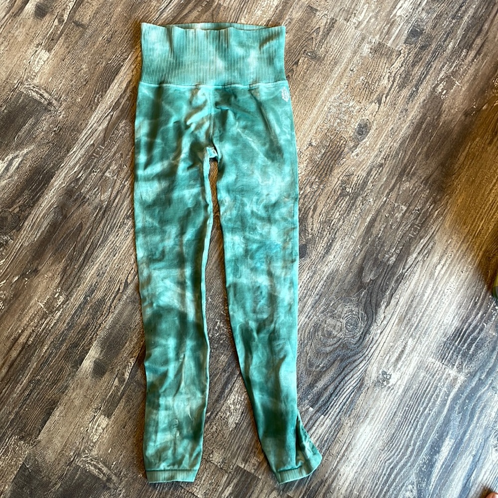 Good karma leggings
